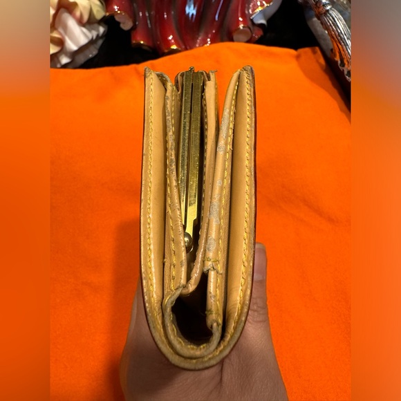 🎀Louis Vuitton Kisslock Multicolour wallet🎀 - Picture 7 of 14